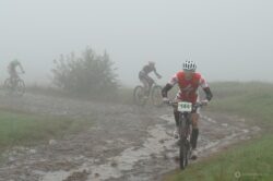 Веломарафон Стежками опришків 2014, Nikon D5100, Nikon 85/1.8. Пакетик.